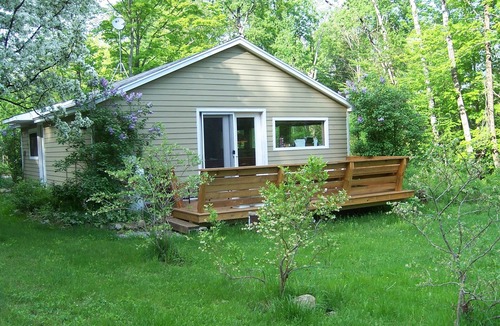 Stony Creek Cottage | An Adirondack Retreat