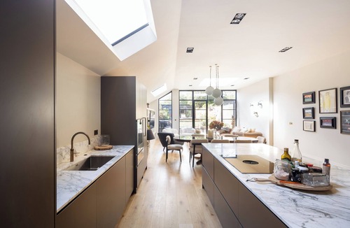 Brent House | An Airy Abode, by Veeve