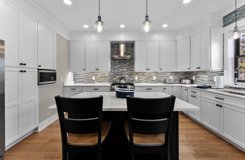 Mount Holly House | An amazing large group vacation home with elevator and breathtaking views.