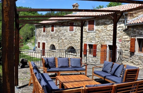 Cerovlje House | An ancient stone house surrounded by nature.