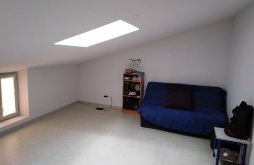 Saint-Jeannet Apartment | An apartment to share with the host