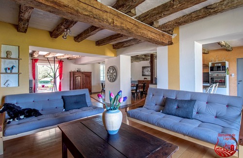 Graulhet House | An area of tranquility, comfort and simplicity.