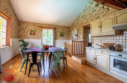 Graulhet House | An area of tranquility, comfort and simplicity.