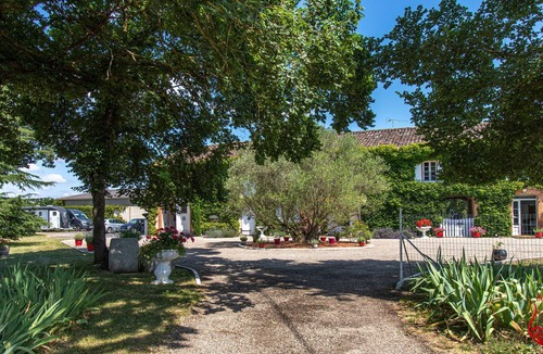 Graulhet House | An area of tranquility, comfort and simplicity.