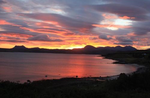 Laide Bed & Breakfast | An Cois Na Mara Bed & Breakfast