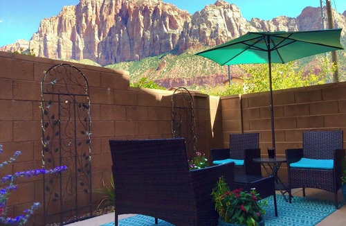 Zion National Park South Entrance House | An Easy Walk into Zion National Park - 30 night minimum stay