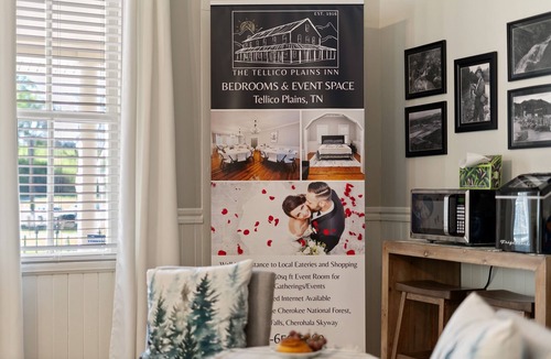Tellico Plains Hotel | An Elegant, Historic Inn, The Stewart Room