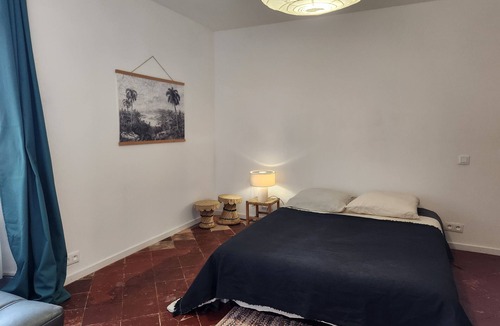 Montreal Other | An enchanted interlude overlooking the Pyrenees