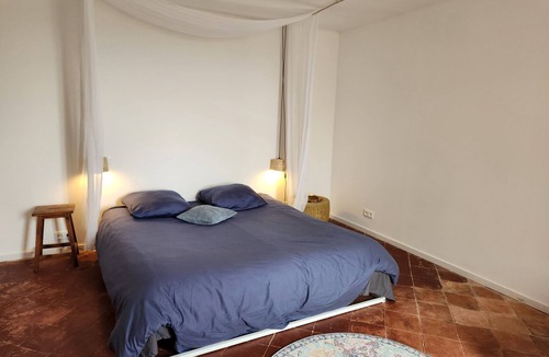 Montreal Other | An enchanted interlude overlooking the Pyrenees