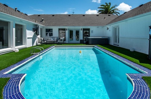 Bay Area House | An Epitome of Luxury