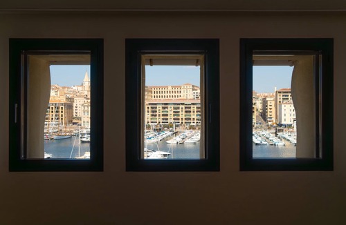 Opera Apartment | An Exceptional 3-BR/3Ba with Terrace- Vieux Port