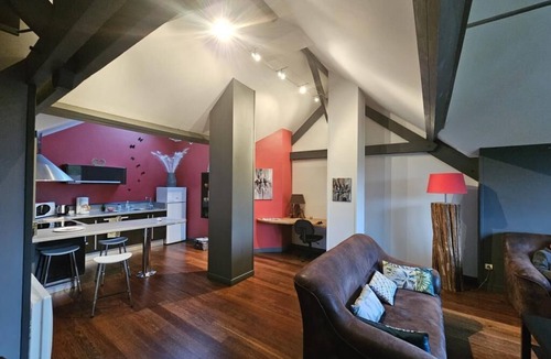 Saint-Venant Apartment | AN EXCEPTIONAL SETTING "Le Jardin Bosselé"