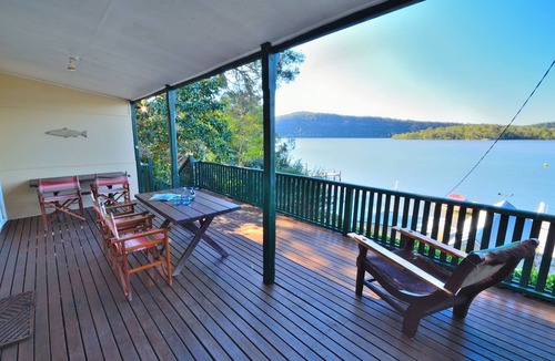 Bar Point Cottage | An idyllic haven, an hour from the CBD, ready to explore