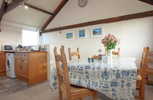 Saint Gennys Cottage | An idyllic North Cornwall retreat.