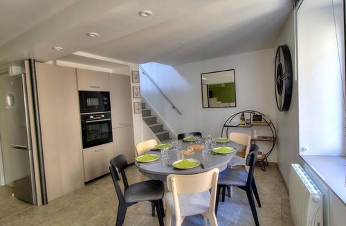 Fleurie House | An interlude at Le Vivier