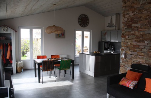 La Cotiniere House | An intimate beachfront Cotinière