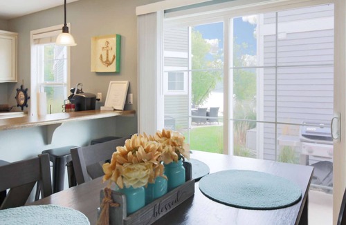 Ottawa House | An Inviting Retreat!