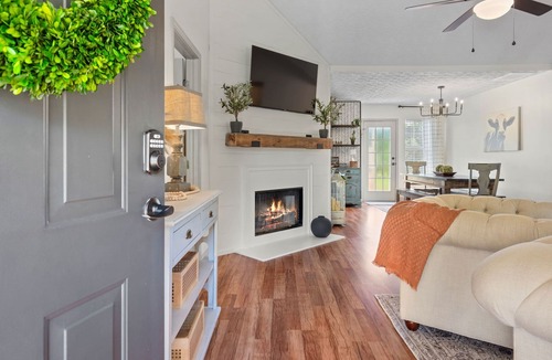 McDonough House | An Oasis Awaits You with Vineyard Views