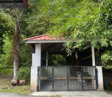 Hulu Langat Ski Chalet | ANA Homestay