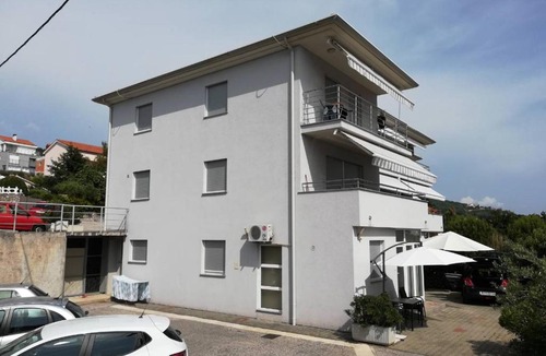 Sodici Apartment | Ana