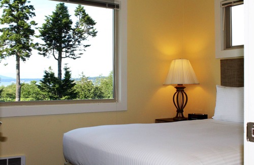 Anacortes Hotel | Anacortes Ship Harbor Inn