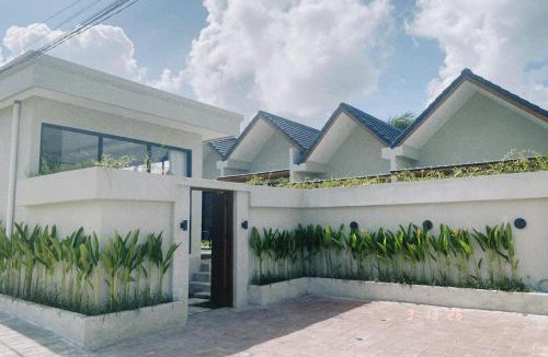 Mas House | Anada House