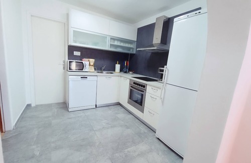 Sukosan Apartment | ANAI Serenity apartment , private heated pool and Hot Tub