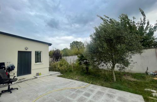 La Chapelle-Saint-Mesmin Apartment | Anais