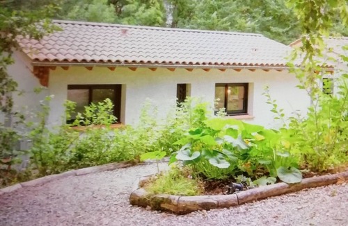 Castelmaurou House | Ananda Guest House. Sweetness of Life, Nature and Calm