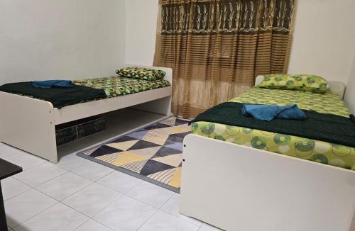Ayer Keroh House | anas MJ homestay private pool
