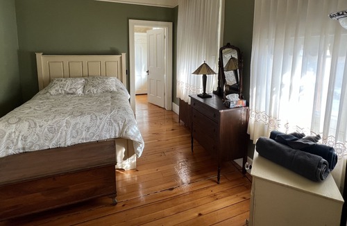 Saint-Zephirin-de-Courval House | Ancestral house 12 rooms