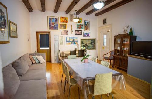 Gruz House | Anchi Guesthouse