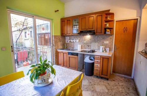 Gruz House | Anchi Guesthouse