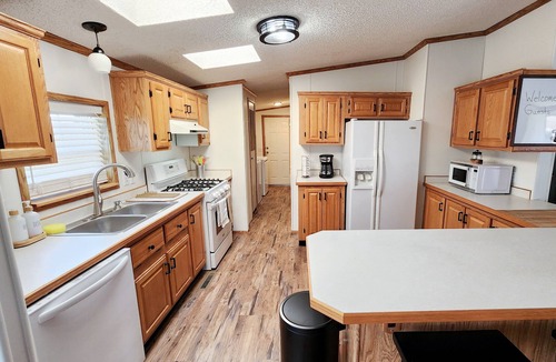 Anchor Bay Harbor House | Anchor Bay Boathouse