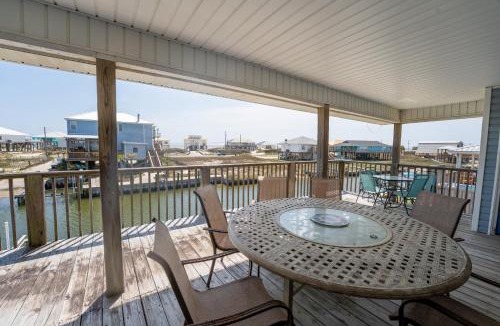 Silver Cay House | Anchor Eways - 2235 Mallard St
