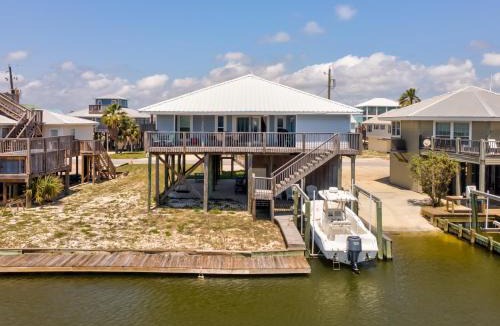 Silver Cay House | Anchor Eways - 2235 Mallard St