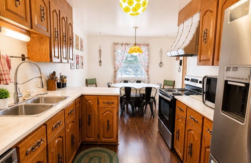 Port de Grave House | Anchor House | Oceanfront, Pet-Friendly, One-Level—Ideal Home Base to Explore