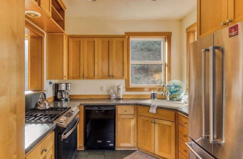 Neskowin House | Anchor House - Ocean Views w Lookout Tower Pets OK