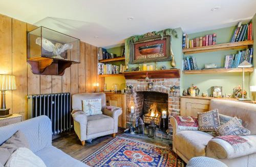 Faversham House | Anchor Light Cottage