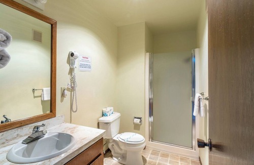 Fort Bragg Hotel | Anchor Lodge Motel