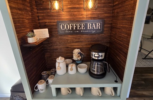 Glenburn Apartment | Anchor Maine 3Br, 2.5 Bath