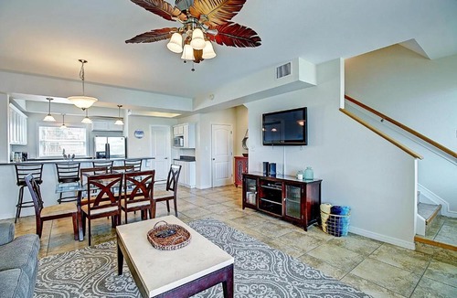 Port Aransas Apartment | Anchor's Away condo