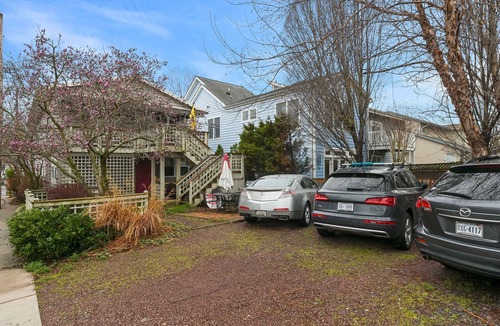 Eastport Apartment | Anchor's Away in the Heart of Eastport!