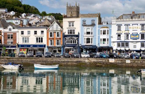 Stoke Fleming Apartment | Anchor Watch with Parking