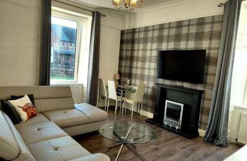 Balloch House | Anchorage Accommodation
