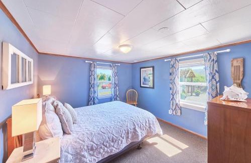 Long Beach House | Anchorage Cottages #1