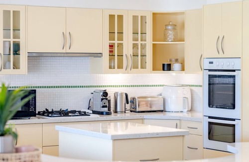 Mollymook House | Anchors at Mollymook Beach