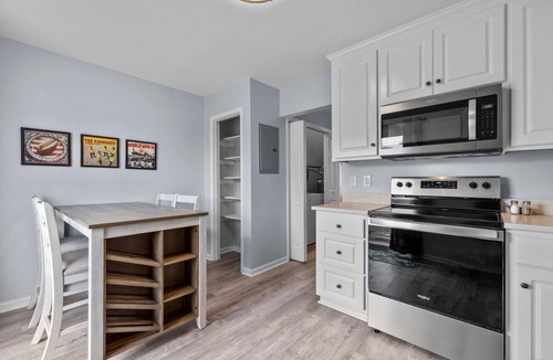 Atlantic Beach Condo | Anchors Away Unit 4 2 Bedroom Duplex by RedAwning