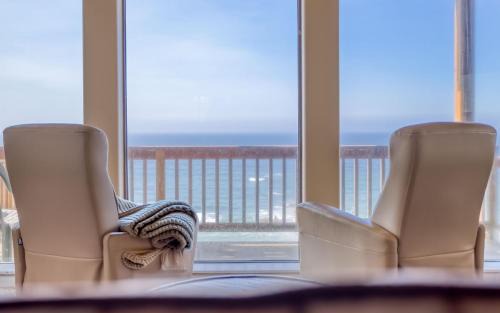 Nelscott House | Anchors Aweigh