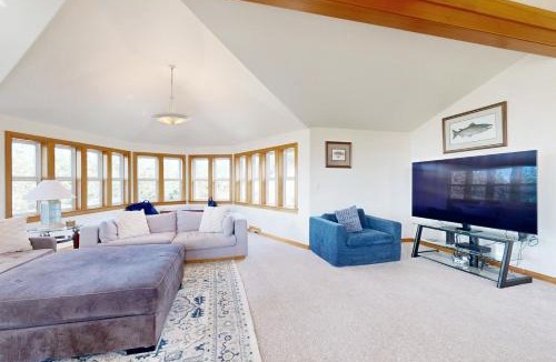 Rockaway Beach House | Anchors Aweigh